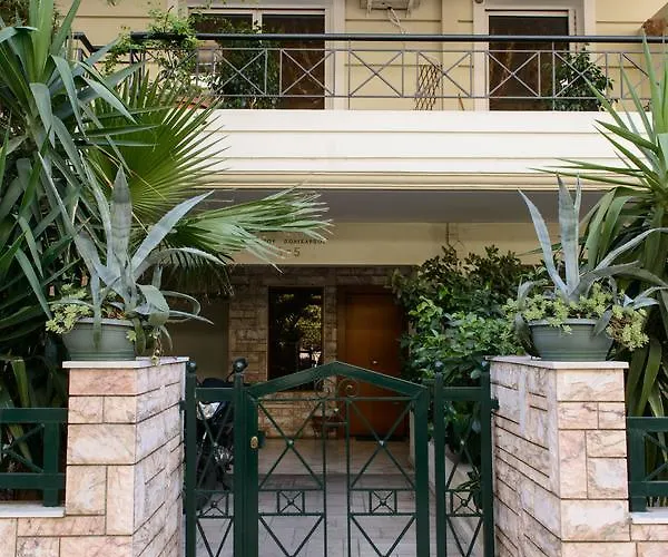 Apartment & Parking 100M Kerameikos Metro